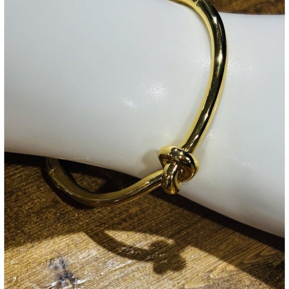 Kate Spade Sailors Knot Gold With Hinge Wrist - Picture 5 of 5